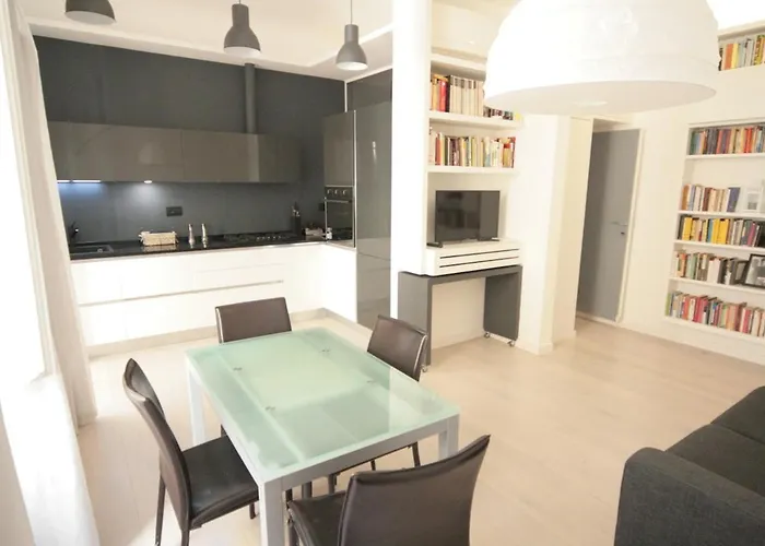New Unit Contemporary Vittorio